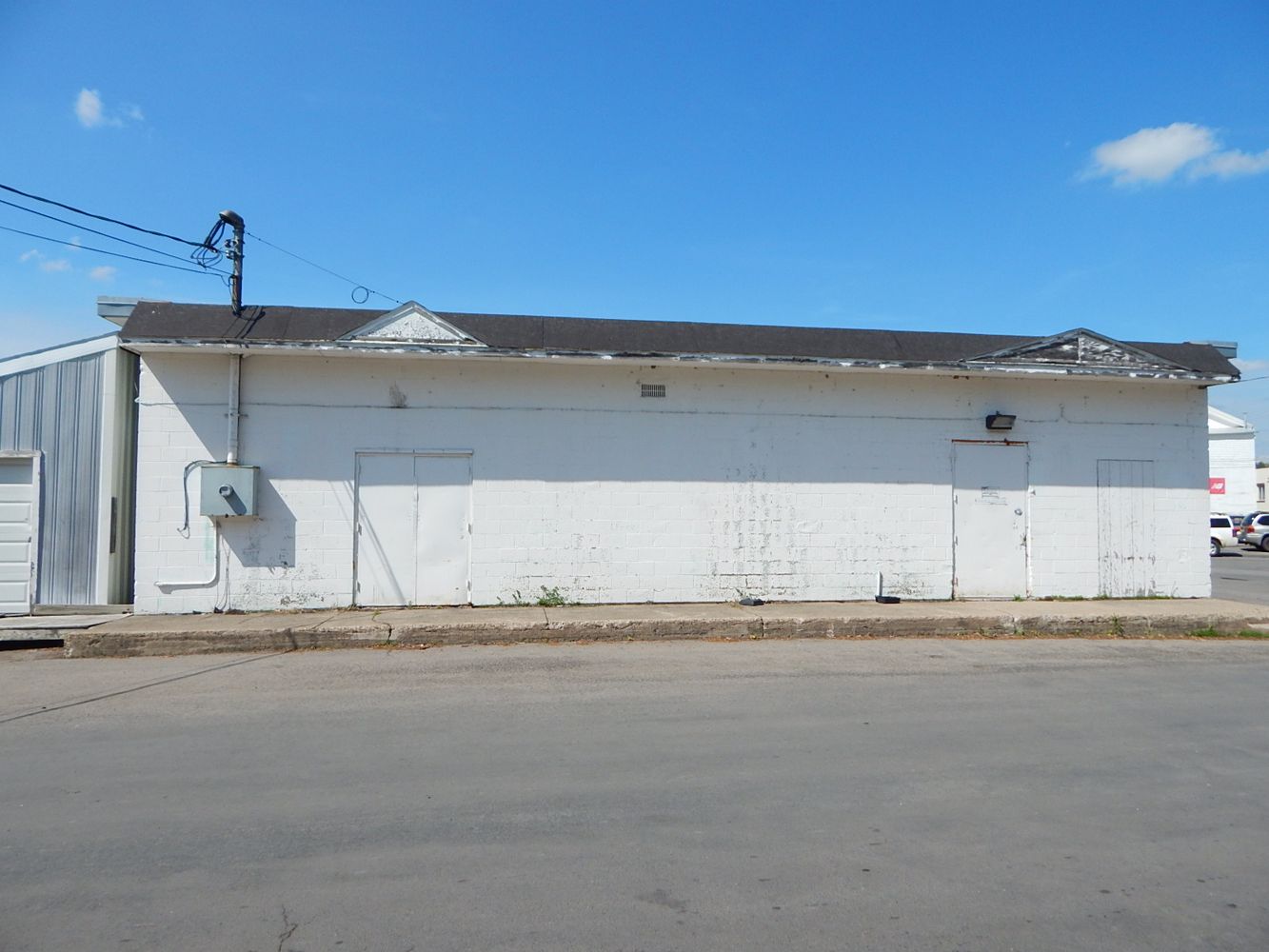 6006 New Hartford St, Wolcott, NY 14590